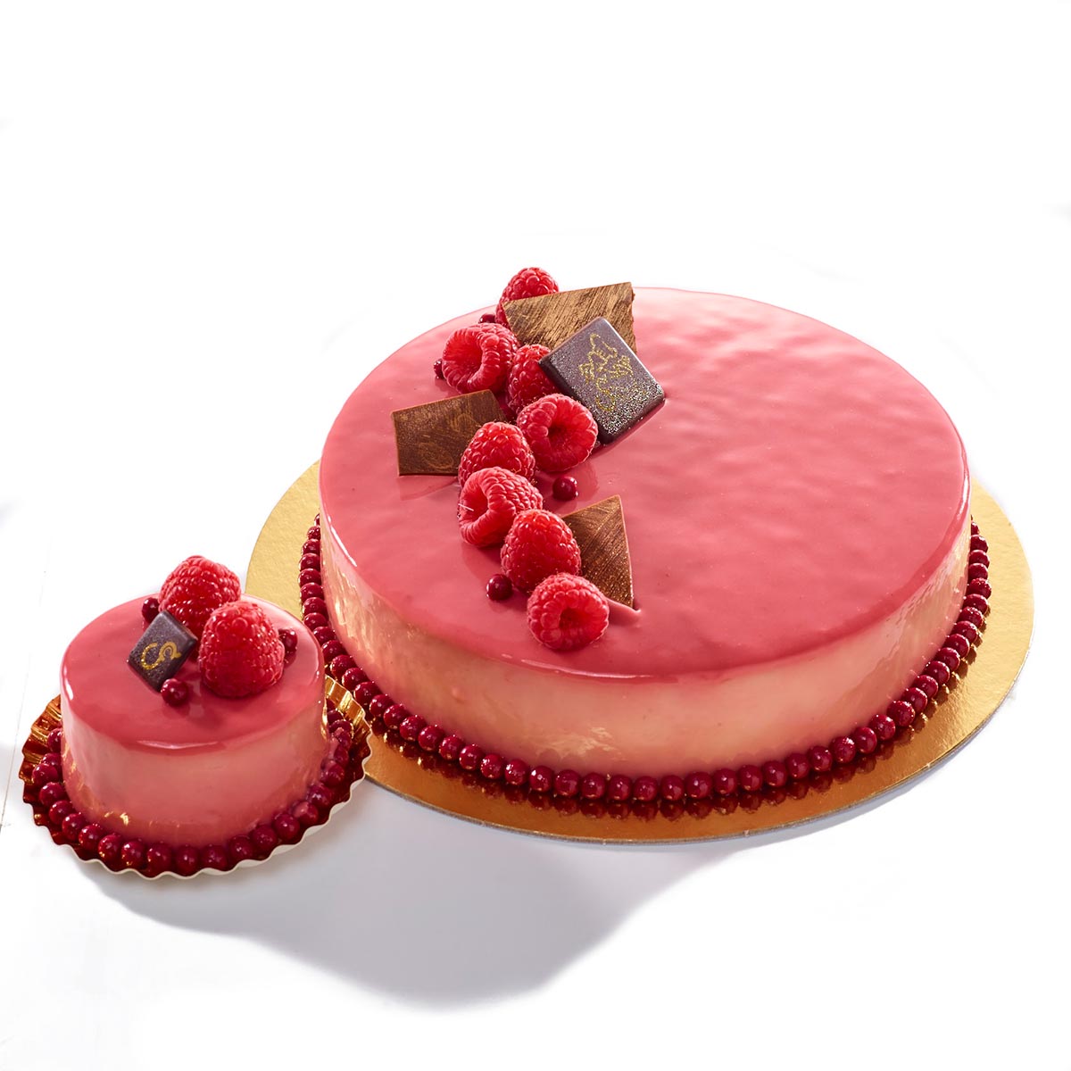 L Imperial Petits Gateaux