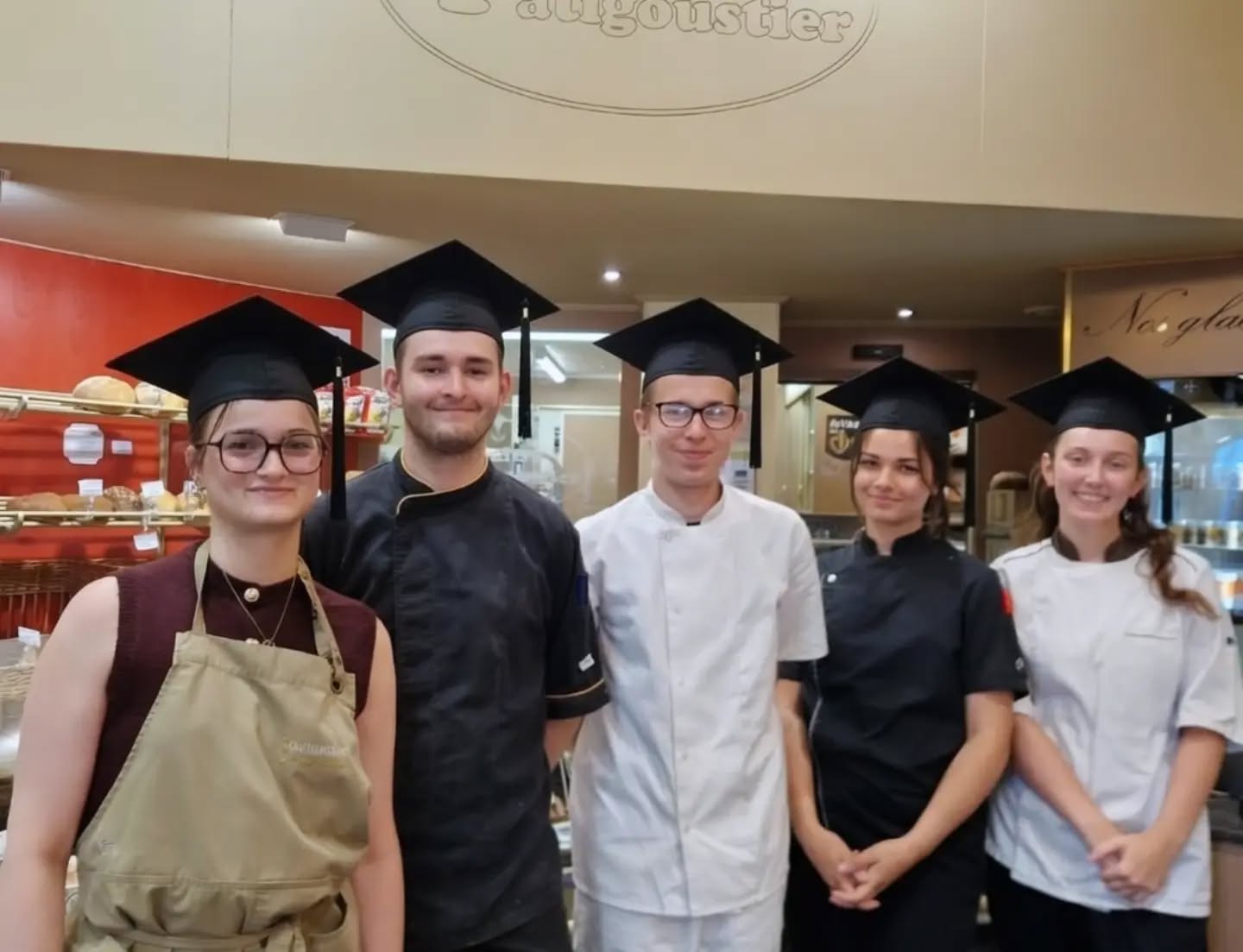 FÉLICITATIONS à tous nos apprentis pour l&rsquo;obtention de leur diplôme !